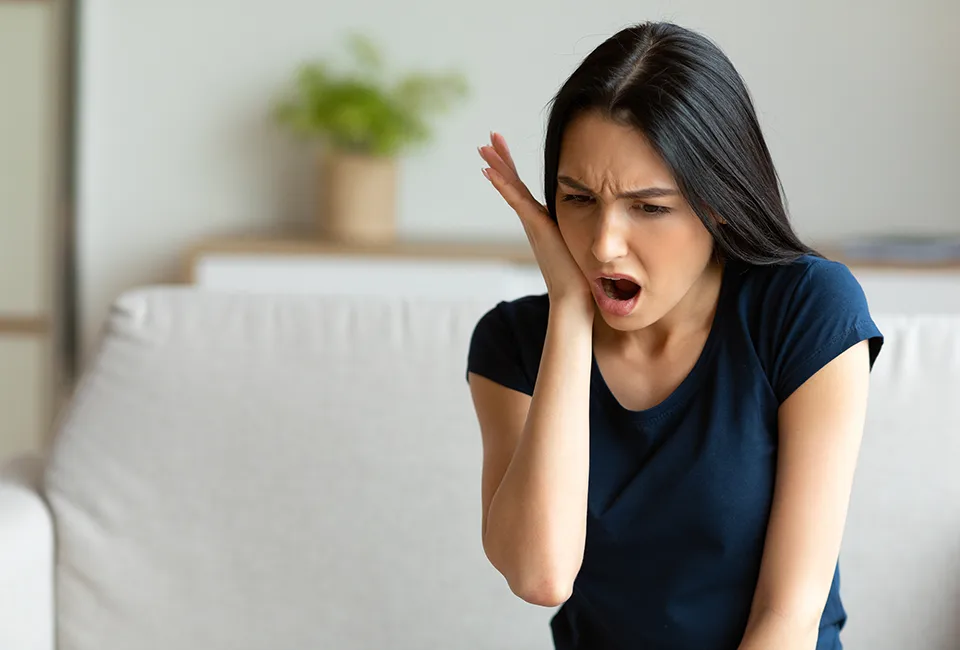 tooth-pain-patient Emergency Dentist